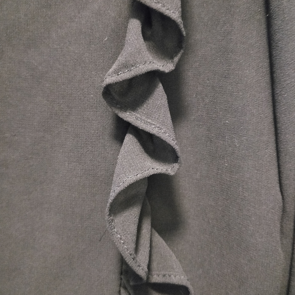 ZARA Cropped Ruffle Blouse - Picture 3 of 6